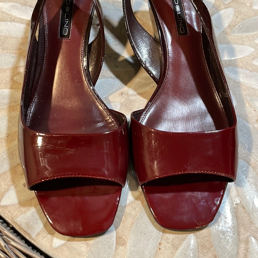 BRAND NEW Bandolino Woman's Open Toe Sling Back Sandal, wedge Heels size 9 1/2
